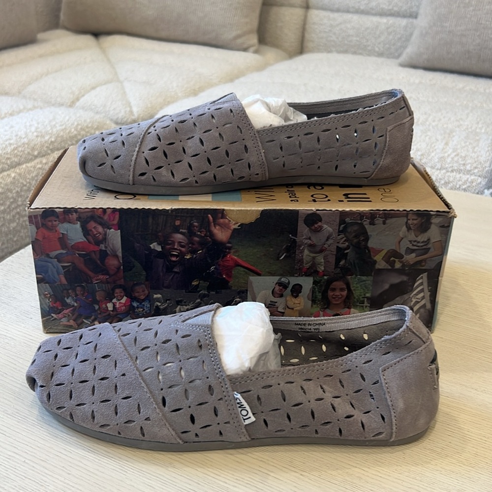 WOMENS TOMS